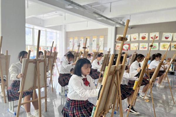 甘肃北方技工学校带你了解幼儿教育专业就业前景